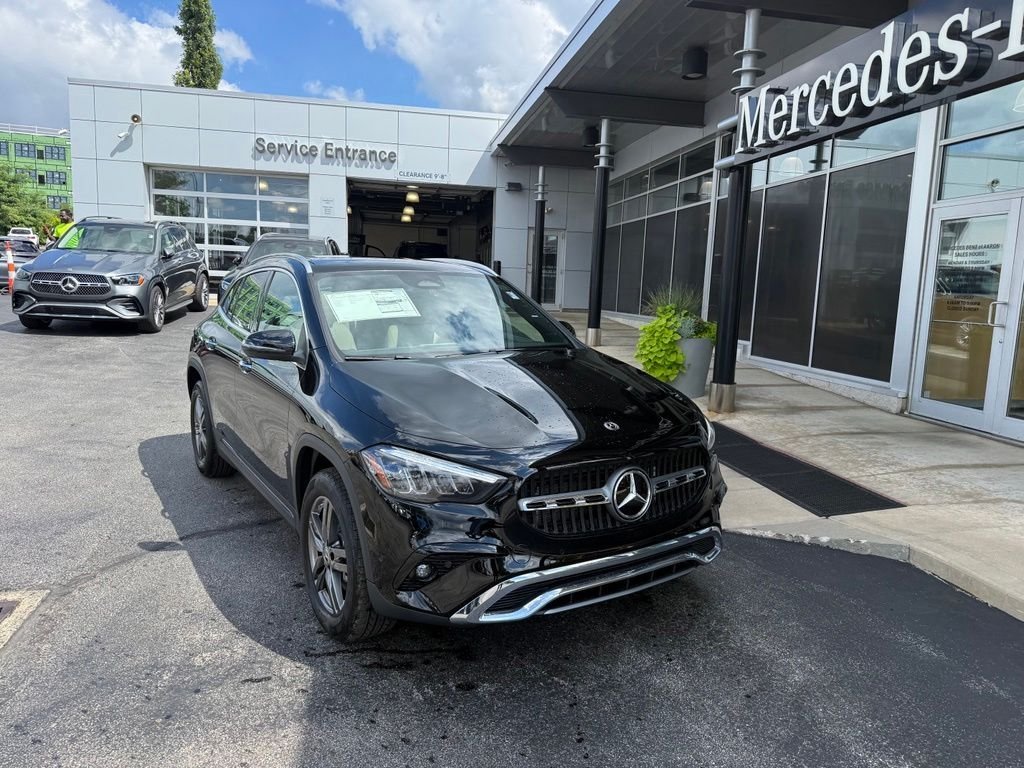 New 2026 Night Black Mercedes-Benz GLA 250 image 3