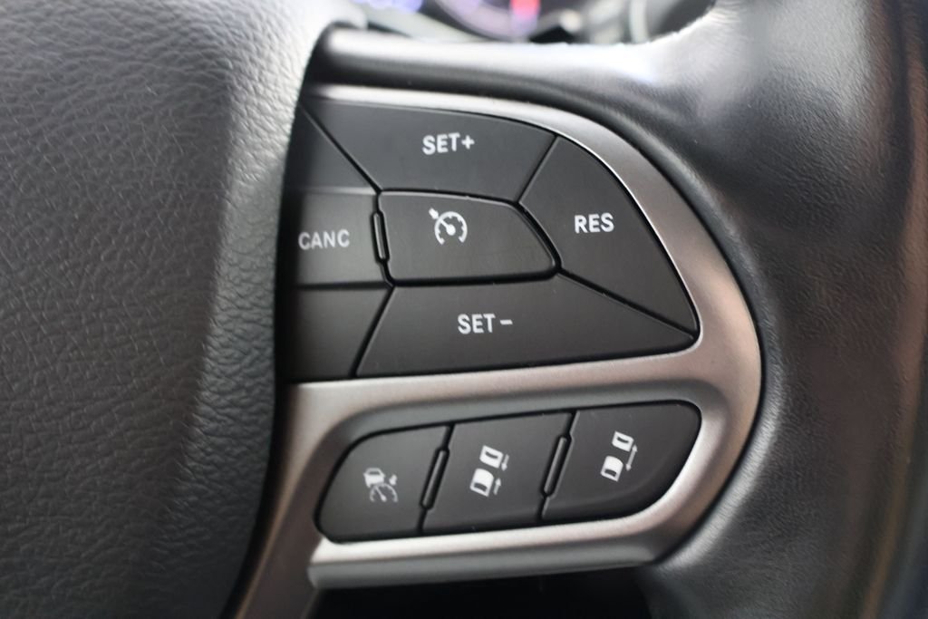 Used 2021 Gray Jeep Limited image 12