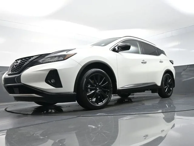 Used 2023 White Nissan SV image 34