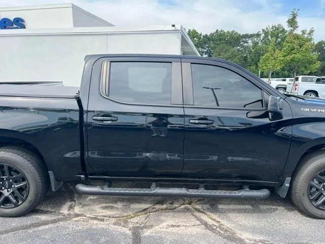 Used 2023 Black Chevrolet RST image 3