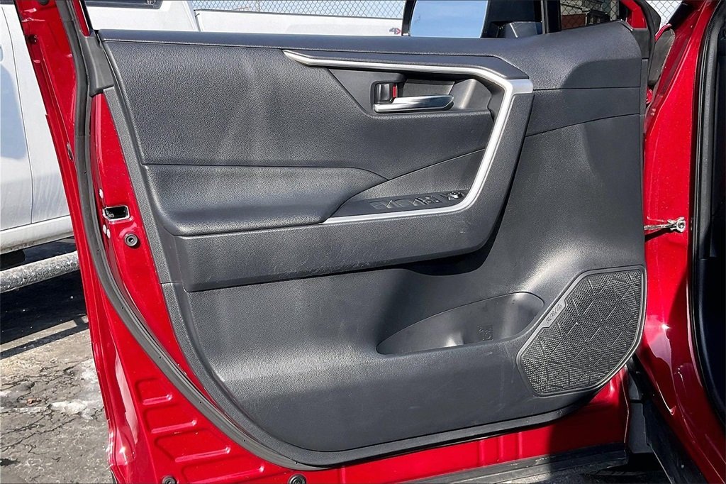 2022 TOYOTA RAV4 - Image 20