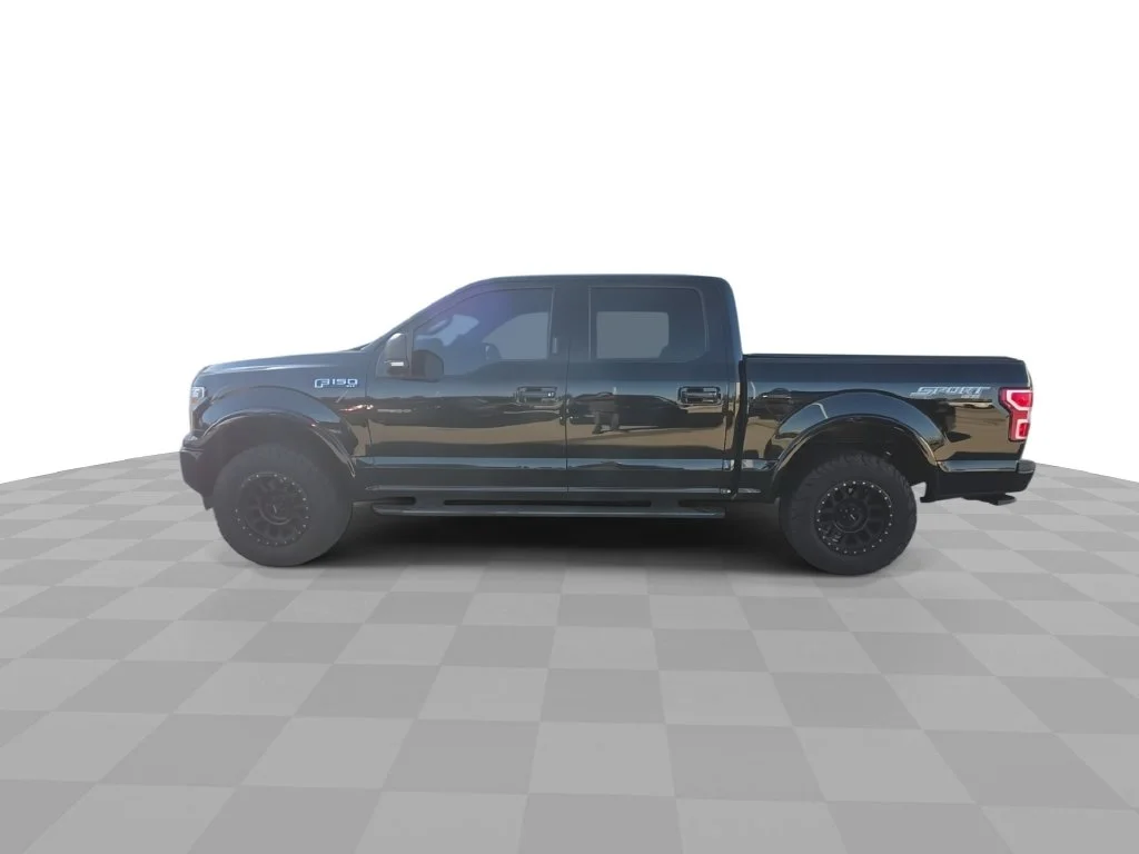 Used 2018 Black Ford XLT image 7