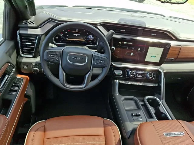 New 2026 Glacier White Tricoat GMC Denali Ultimate image 10