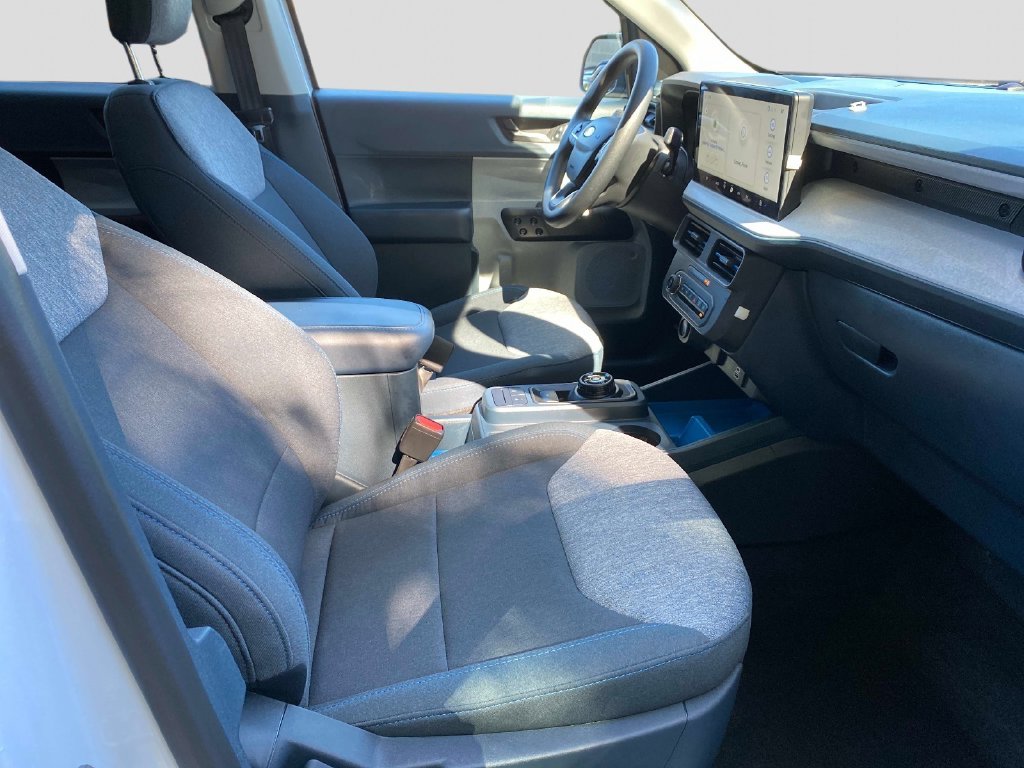 Used 2025 White Ford XLT image 26