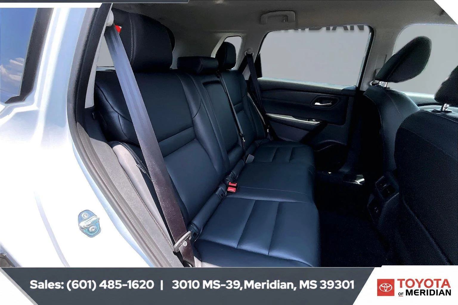 Used 2026 Everest White Pearl Tricoat Nissan SL image 20