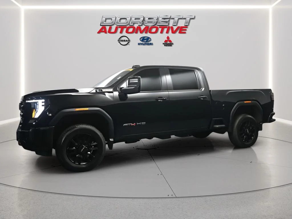 Used 2024 Onyx Black GMC AT4 image 8