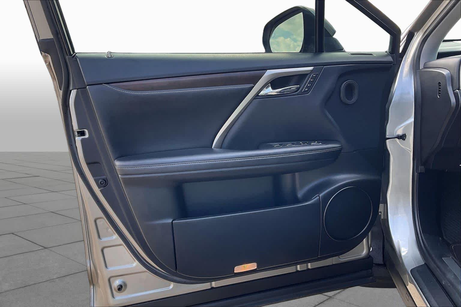 Used 2021 Atomic Silver Lexus  image 20