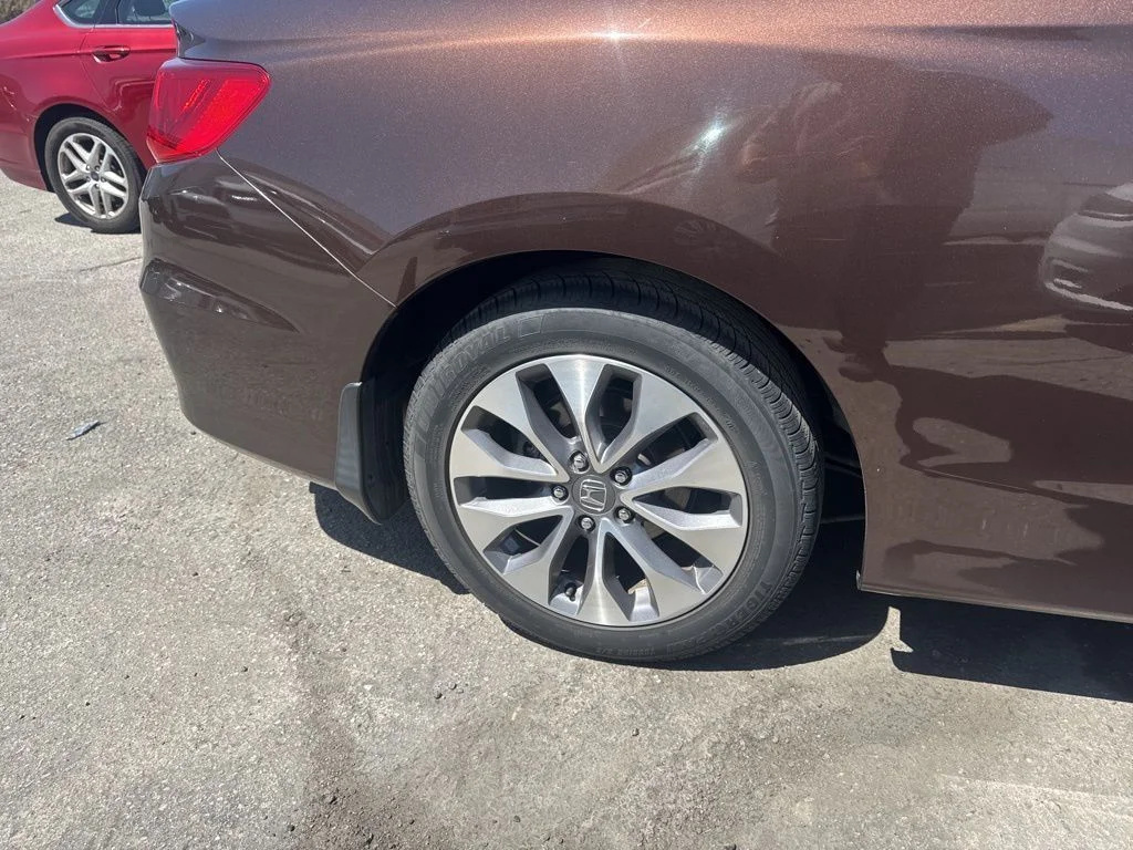 Used 2013 Honda Accord EX-L with VIN 1HGCT1B85DA008108 for sale in Redlands, CA