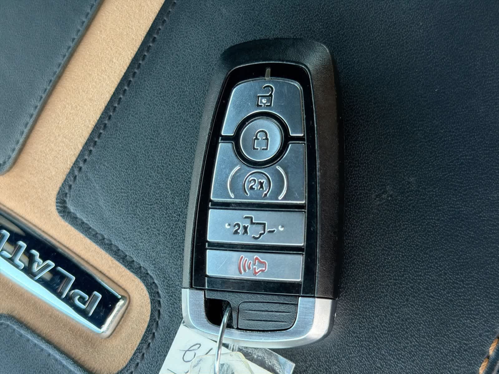 Used 2022 Agate Black Metallic Ford Platinum image 38