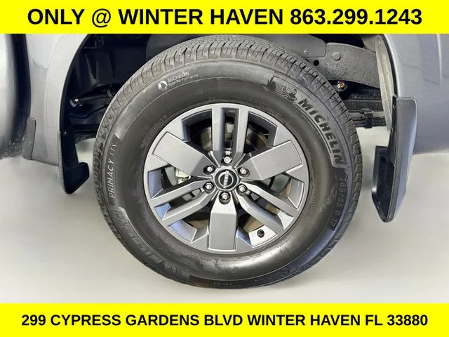 Used 2025 Gray Nissan SV image 28