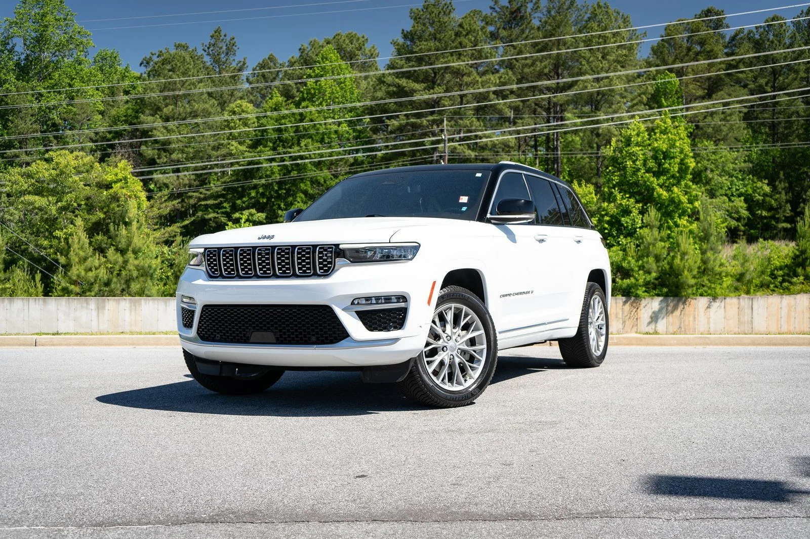 2023 Jeep Grand Cherokee Summit 4x4's photo