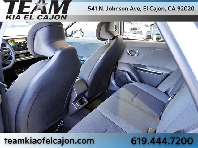Used 2026 White Kia LXS image 19