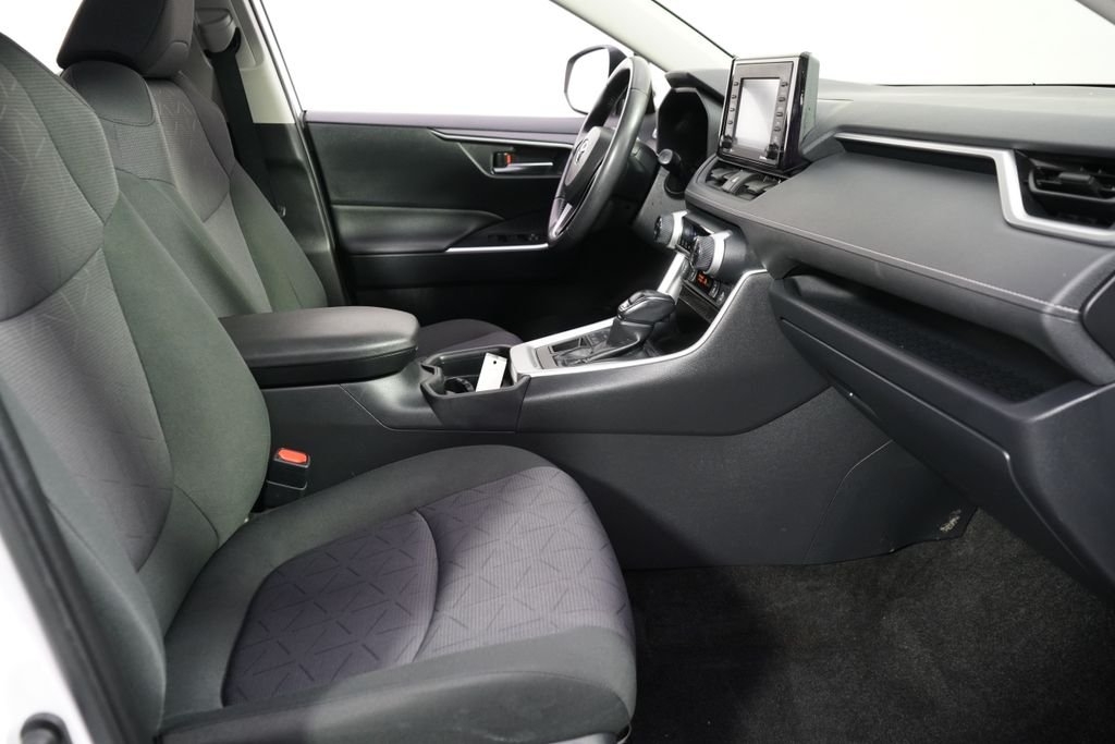 Used 2020 Super White Toyota XLE image 16