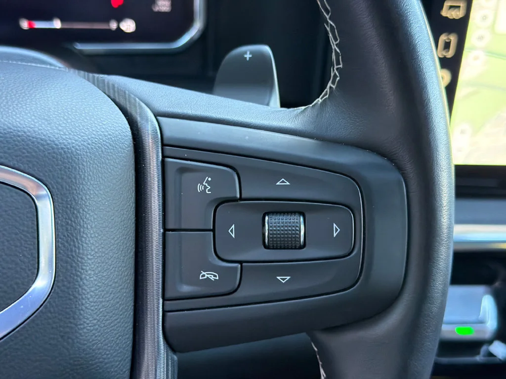 Used 2026 Silver GMC Denali Ultimate image 25
