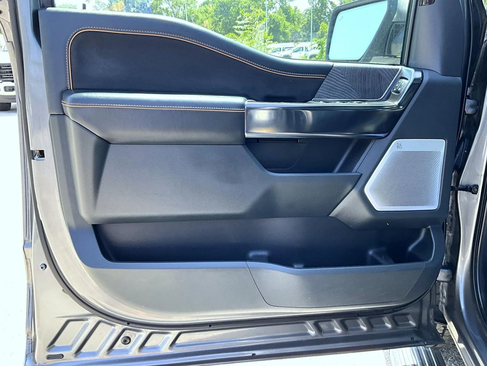Used 2021 Gray Ford Platinum image 10