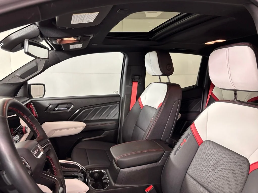 Used 2025 Red GMC AT4X image 27