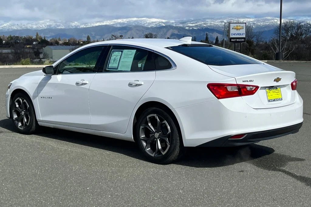 2024 Chevrolet Malibu 1LT - Photo 3