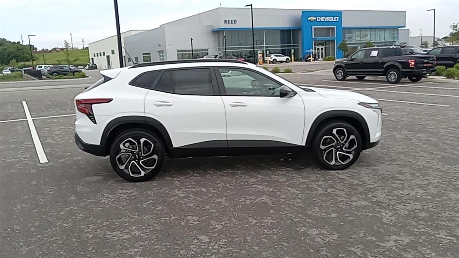 2026 Chevrolet Trax RS - Photo 9