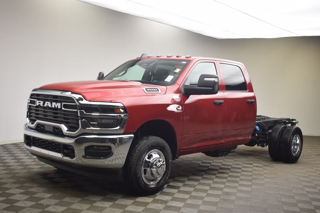 2026 RAM 3500 Chassis Tradesman - Photo 16