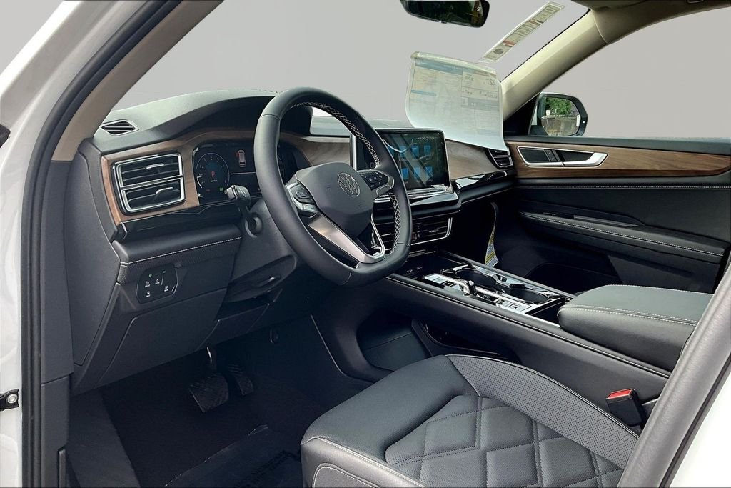 2026 Volkswagen Atlas SE w/Tech - Photo 17