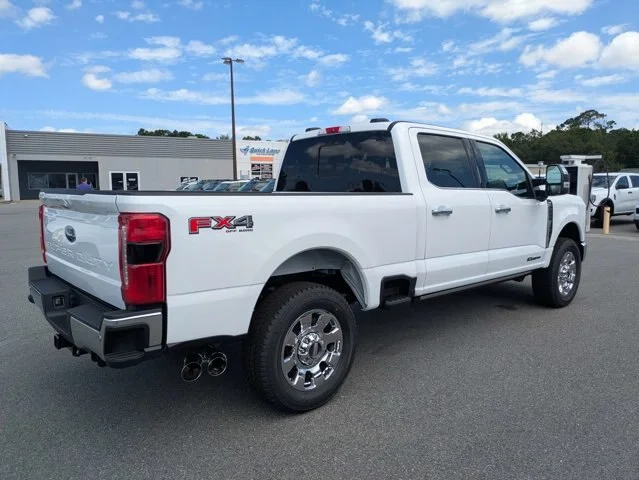 New 2026 Oxford White Ford F-250® Lariat® image 4