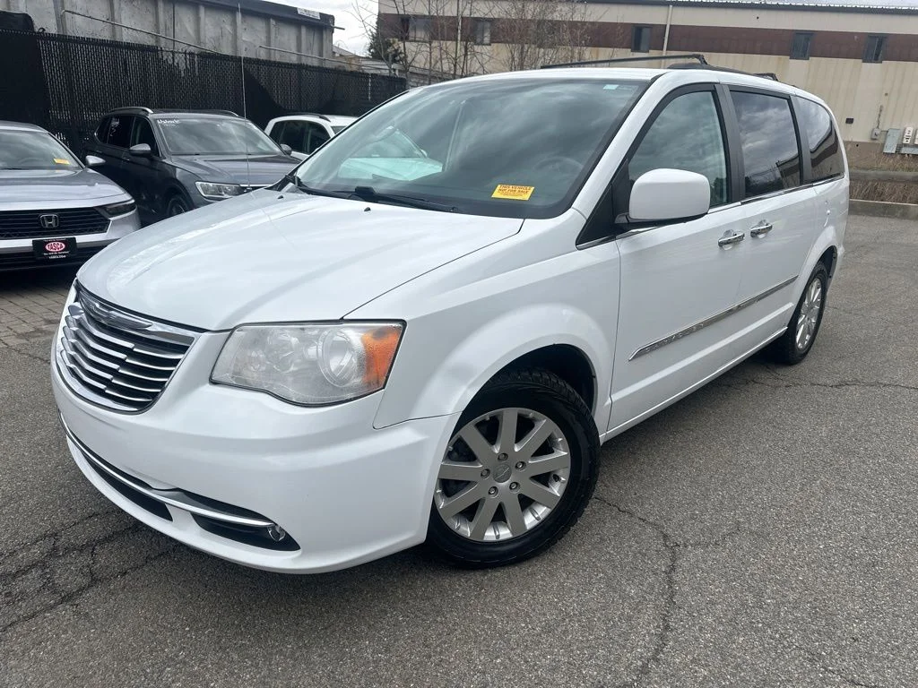 2015 Chrysler Town & Country
