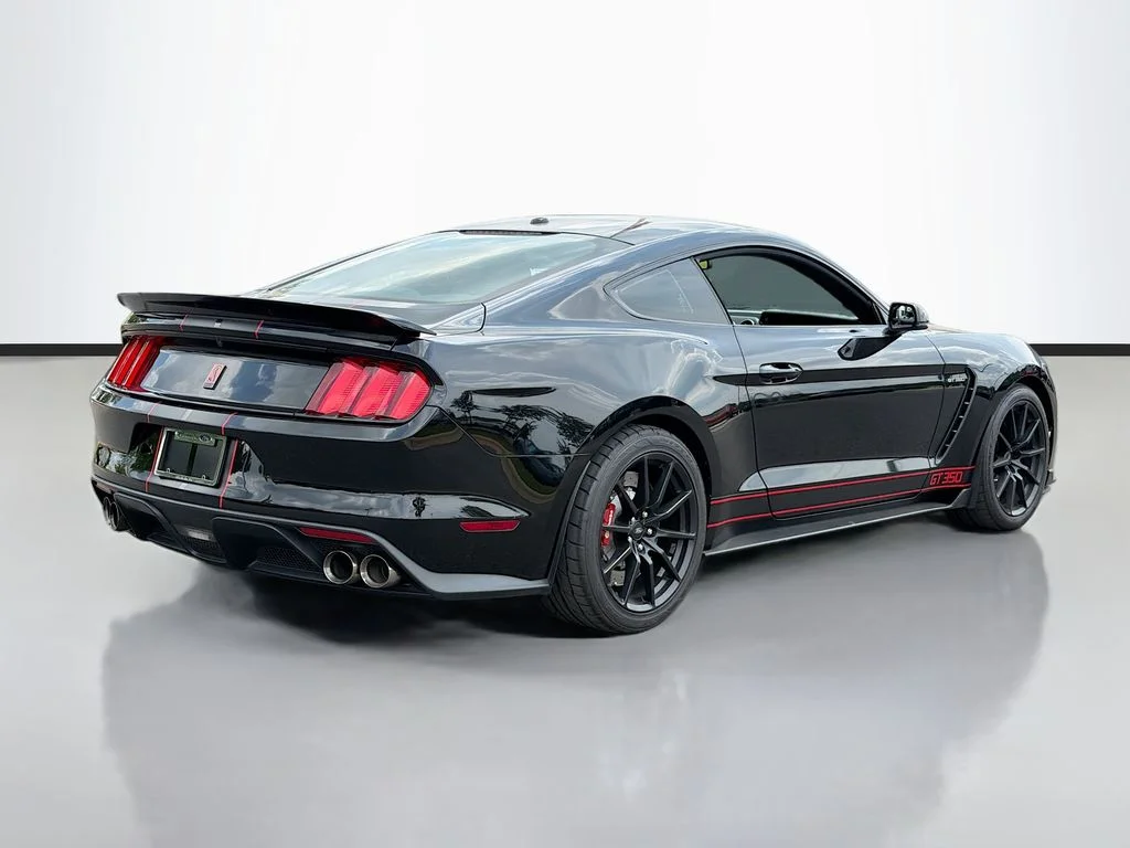 Used 2017 Shadow Black Ford Shelby GT350 image 5