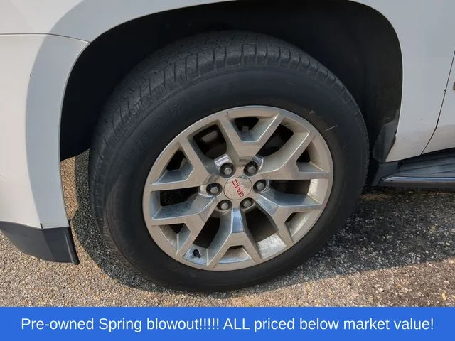 Used 2018 White GMC SLT image 7