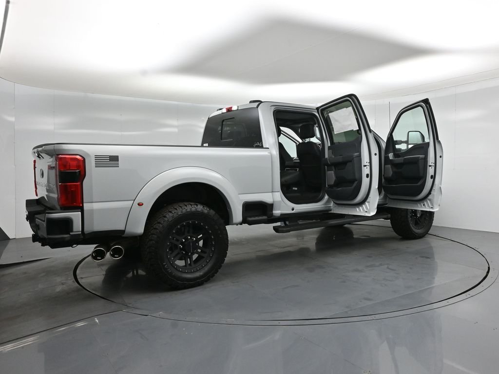 New 2026 Avalanche Ford Lariat image 5
