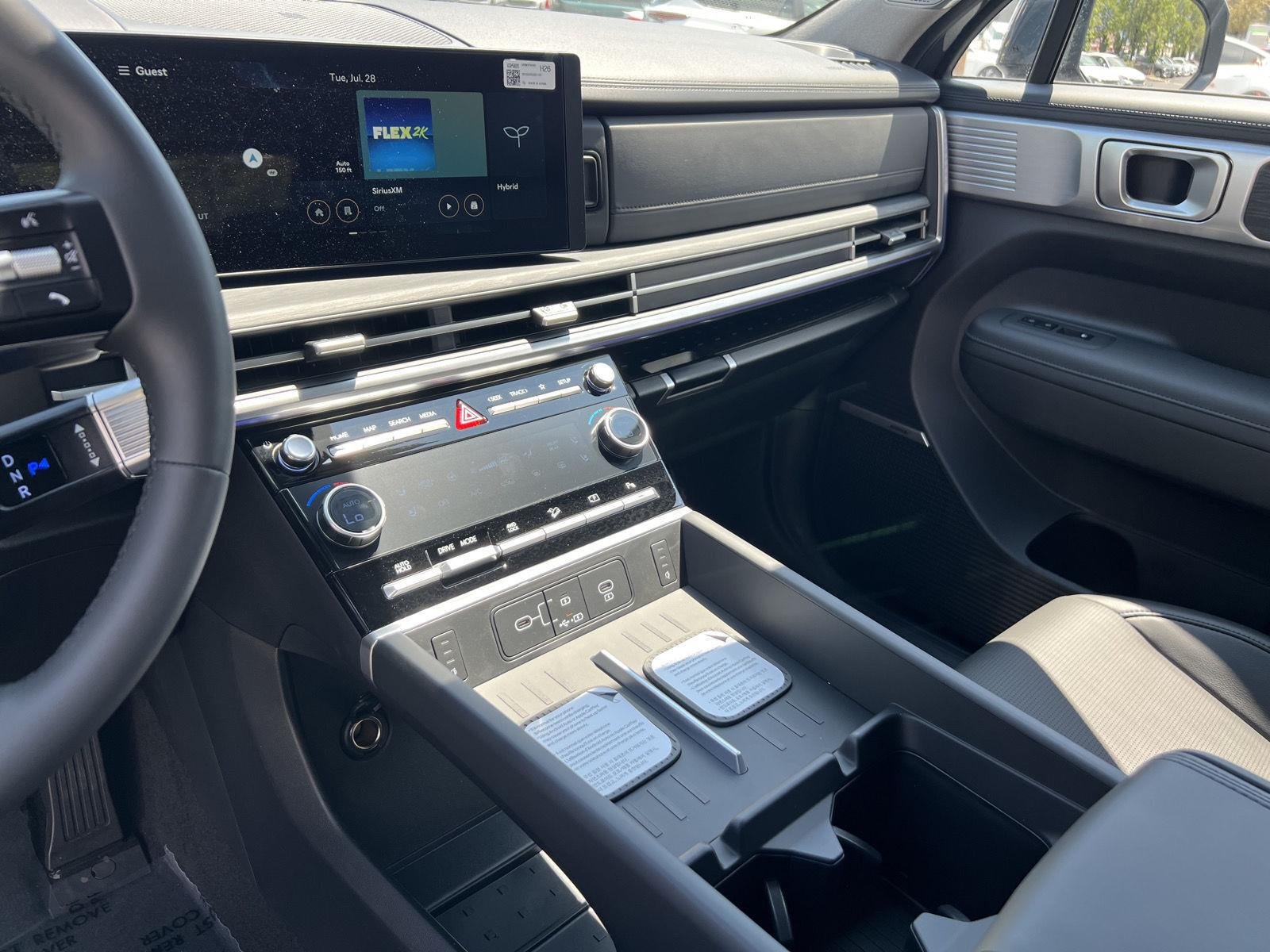 New 2026 Ecotronic Gray Hyundai Limited 6P image 36