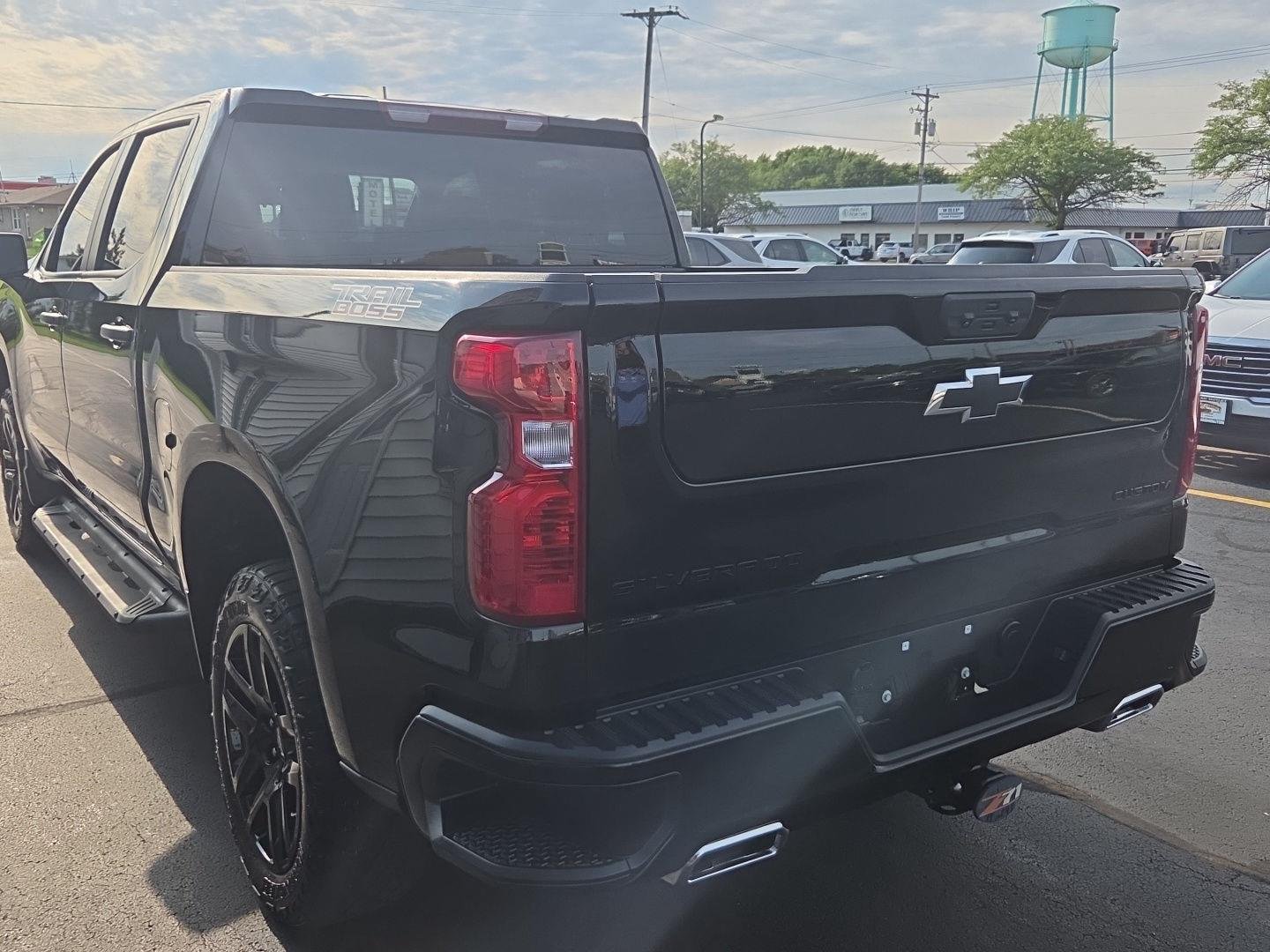 Used 2023 Black Chevrolet Custom Trail Boss image 5