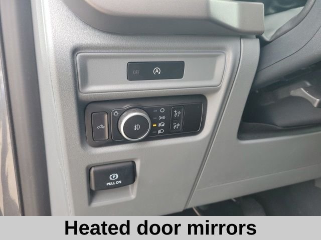Used 2025 Gray Metallic Ford XLT image 9