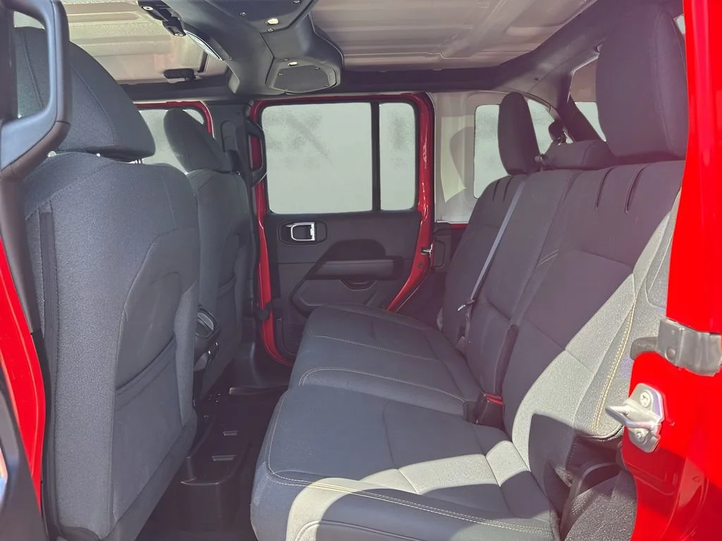 Used 2025 Red Jeep Sahara image 10