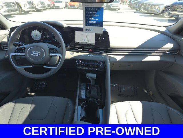 2025 Hyundai Elantra SEL - Photo 27
