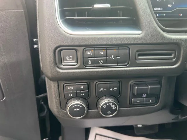 Used 2023 Black Chevrolet Z71 image 18