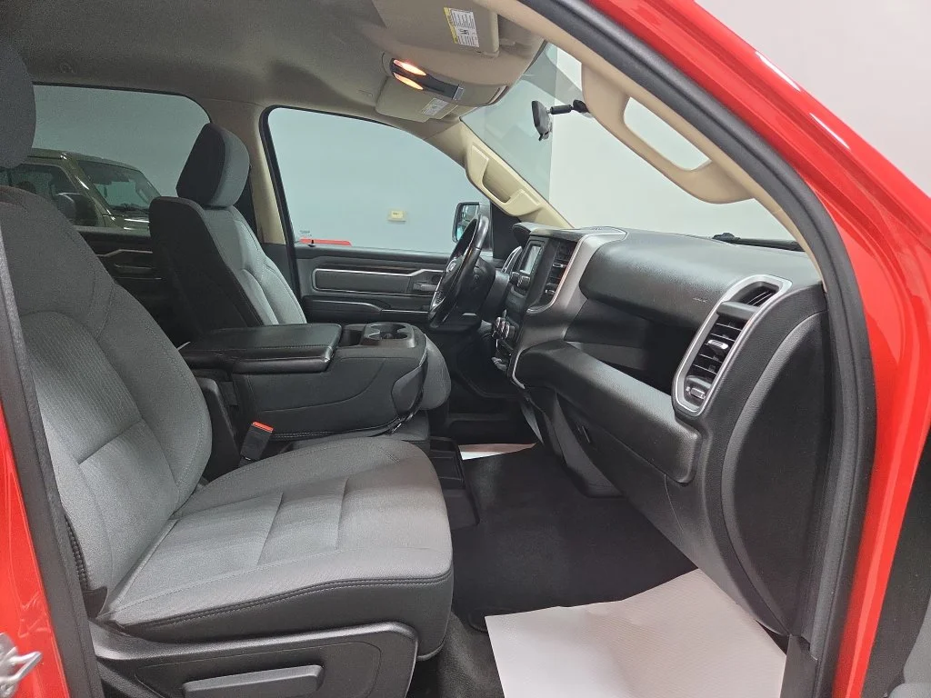 Used 2020 Red Ram Big Horn/Lone Star image 17