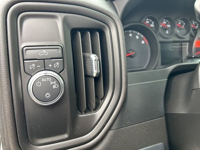 Used 2022 White GMC Pro image 8