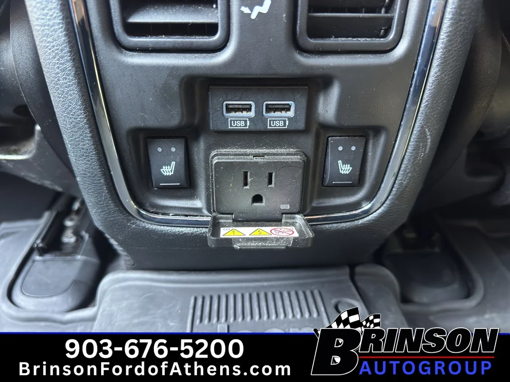 Used 2021 Bright White Clearcoat Jeep Trailhawk image 28