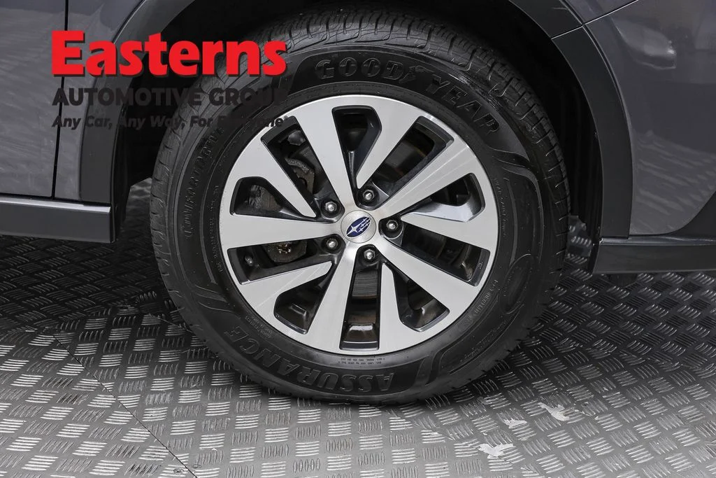 Used 2022 Gray Subaru Premium image 31