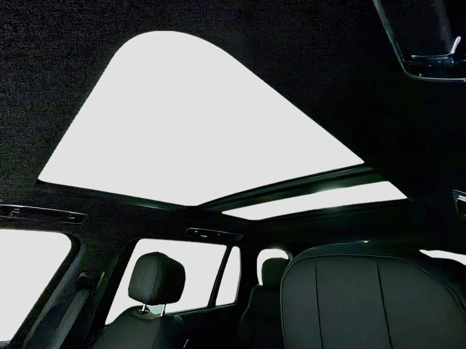 2026 Land Rover Range Rover SE - Photo 22