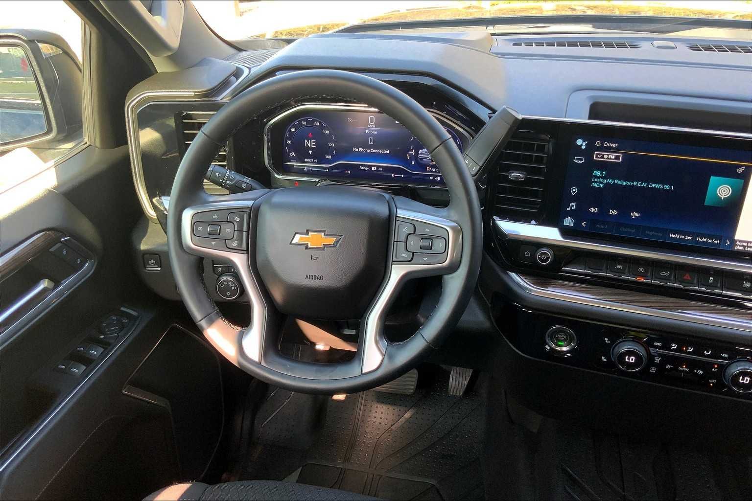 Used 2023 Northsky Blue Metallic Chevrolet LT image 6