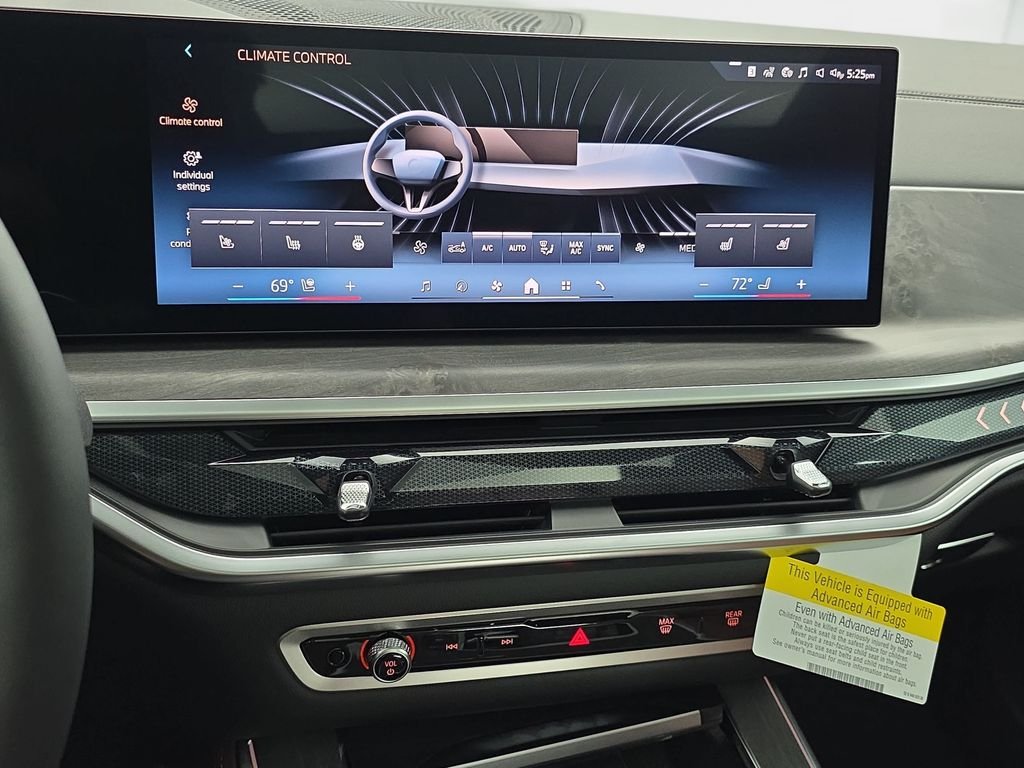 New 2026 Mineral White Metallic BMW xDrive40i image 24