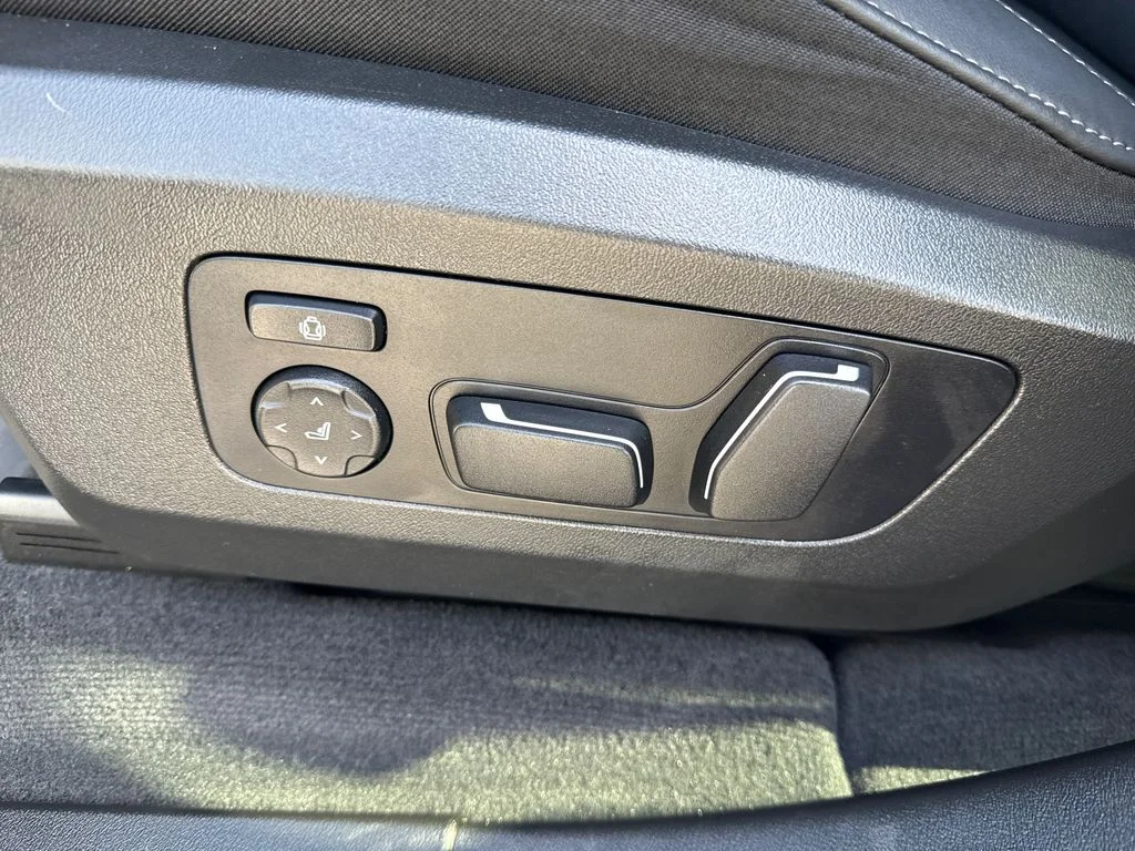 Used 2026 Gray BMW 30 xDrive image 22