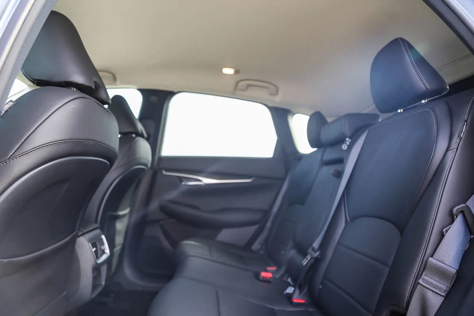 New 2025 HERMOSA BLUE INFINITI Pure AWD image 19