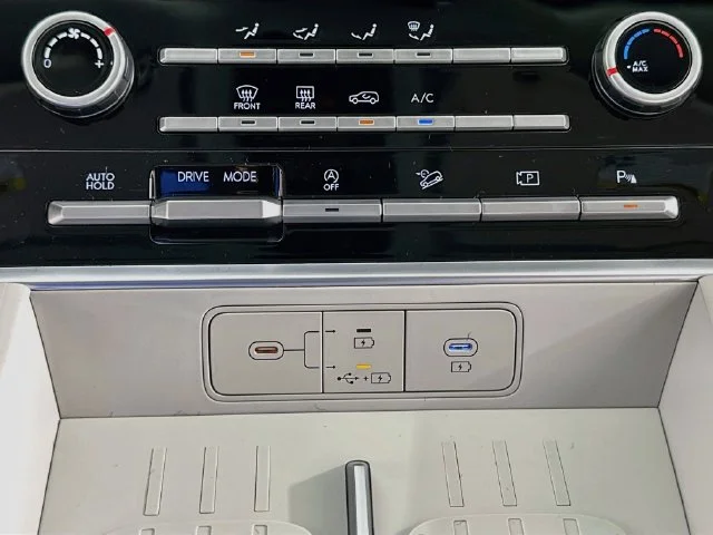 New 2027 Hyundai SANTA FE SE