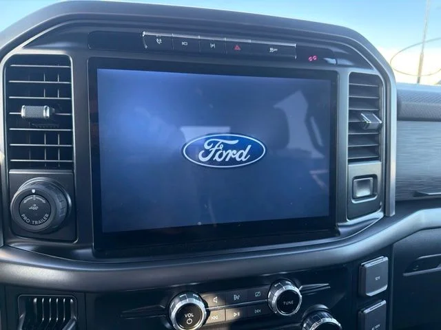 Used 2024 White Ford XLT image 12