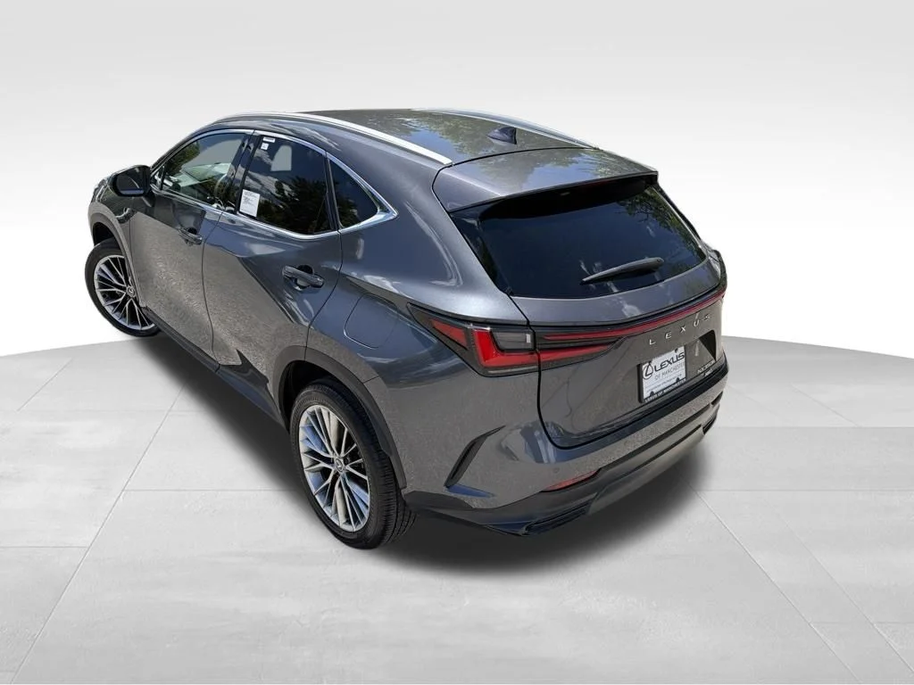 Used 2025 Gray Lexus 350h Premium image 4