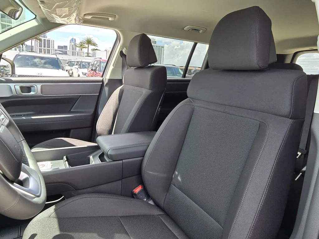 New 2026 Silver Hyundai SE image 14