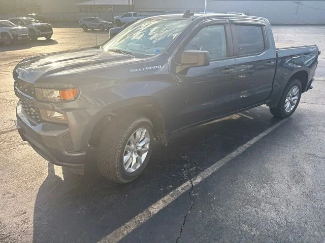 Used 2021 Gray Chevrolet Custom image 2