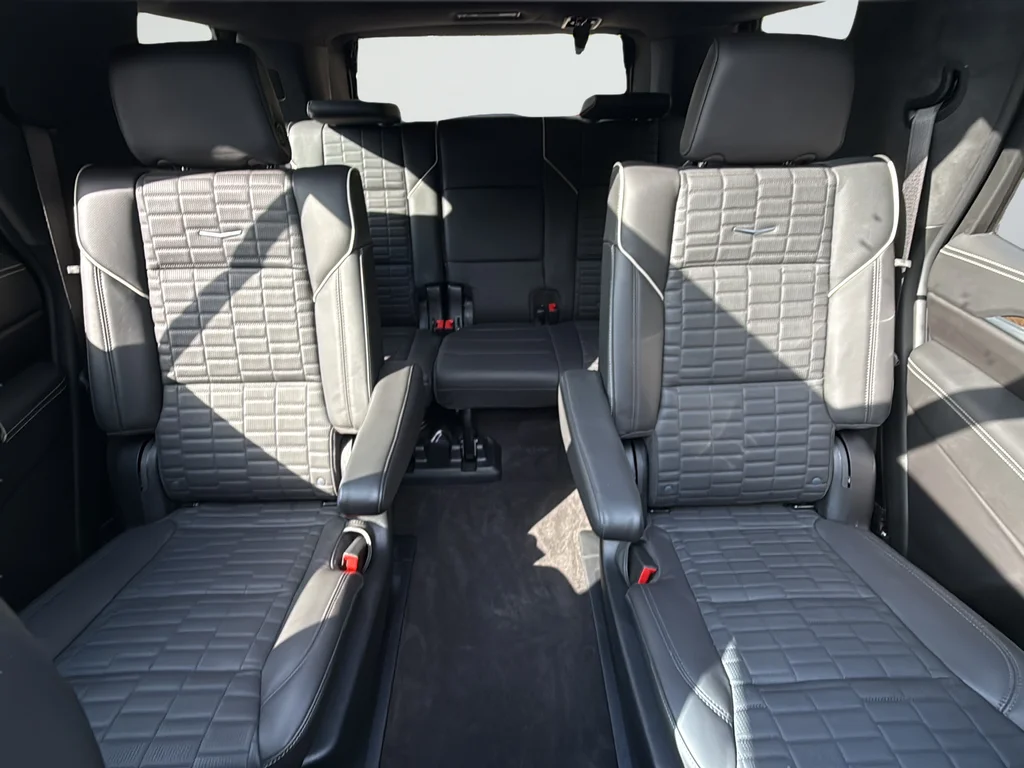 Used 2025 Black Cadillac Sport Platinum image 23